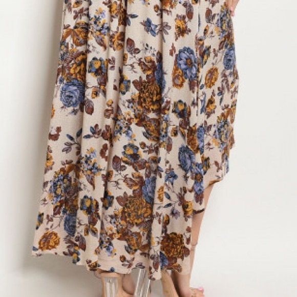 SALES ❗️Sand Blue Floral High Low Maxi dress - Picture 5 of 7